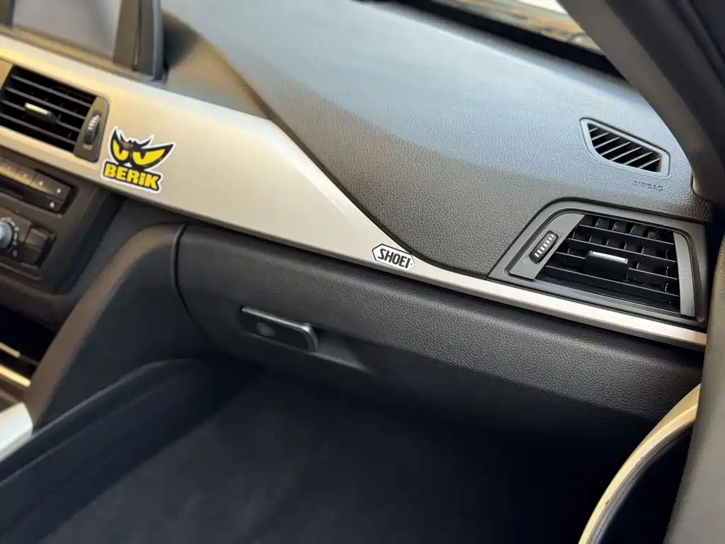 BMW 3 Series 2014 — фото 10