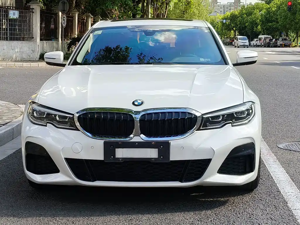 BMW 3 Series 2022