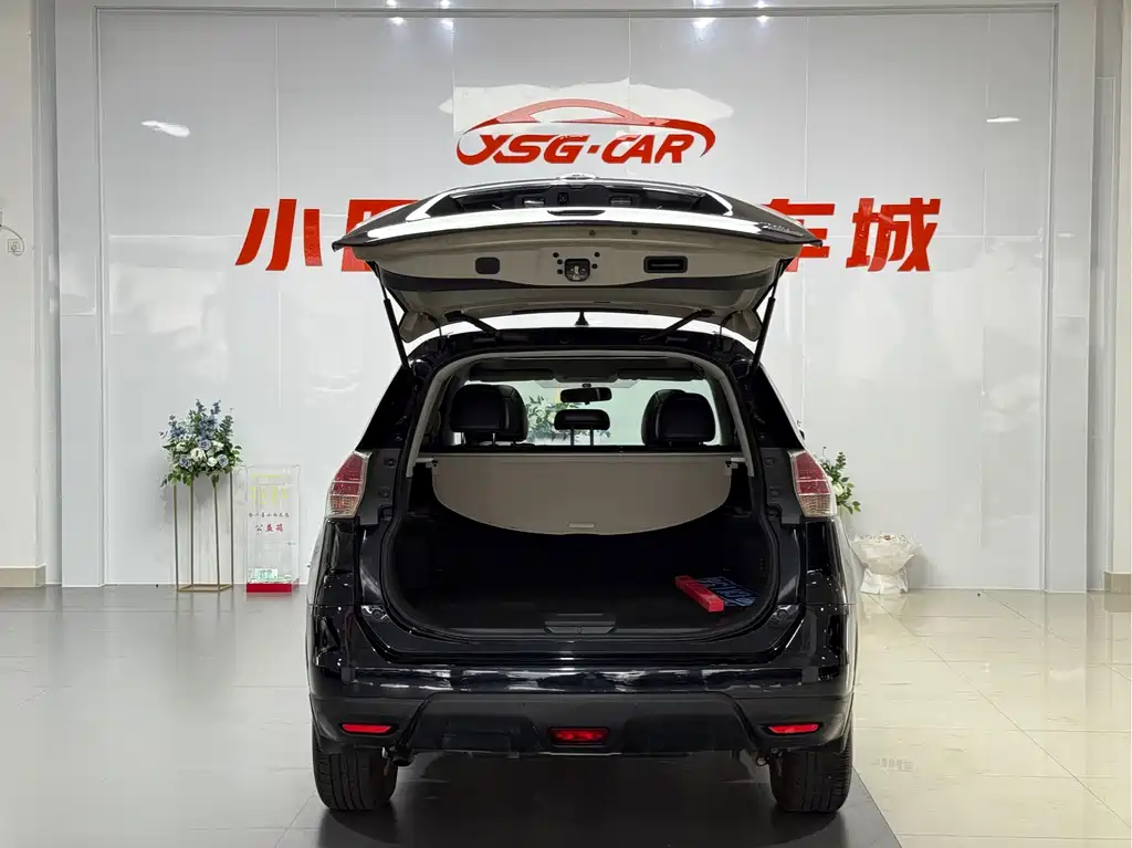 Nissan X-Trail 2015 — фото 9