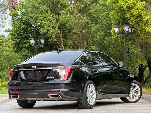Cadillac CT5 2024