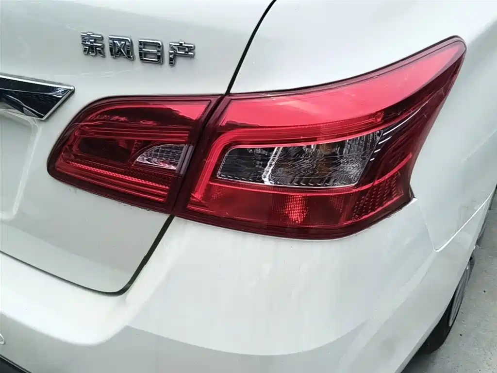 Nissan Sylphy 2022 — фото 8