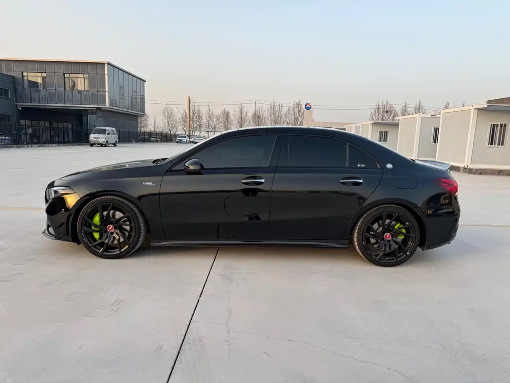 Mercedes-Benz A-Class AMG 2021 — фото 4