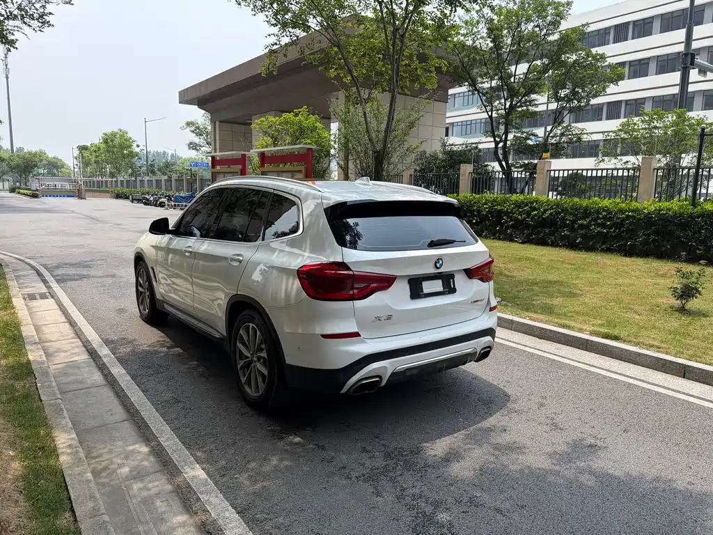 BMW X3 2019 — фото 13