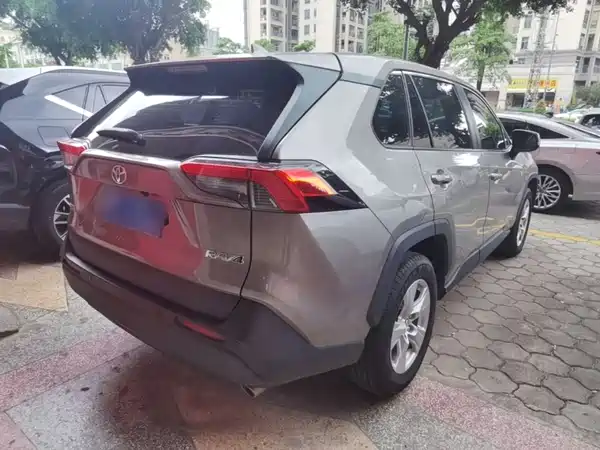 Toyota RAV4 2023