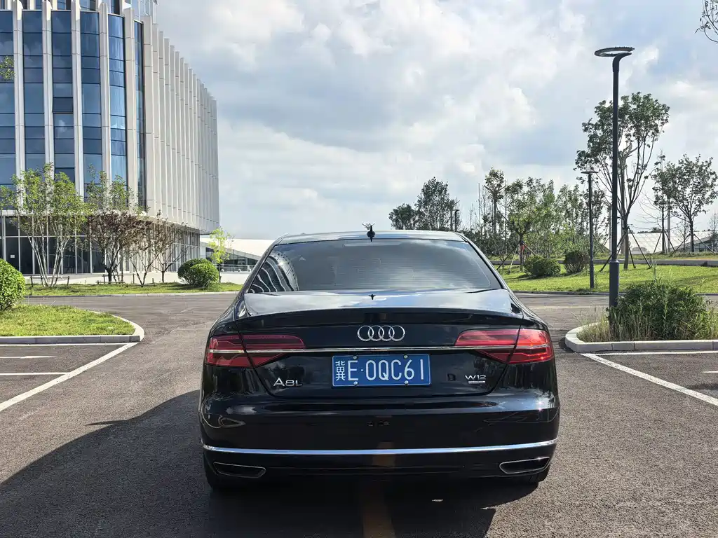 Audi A8 2016
