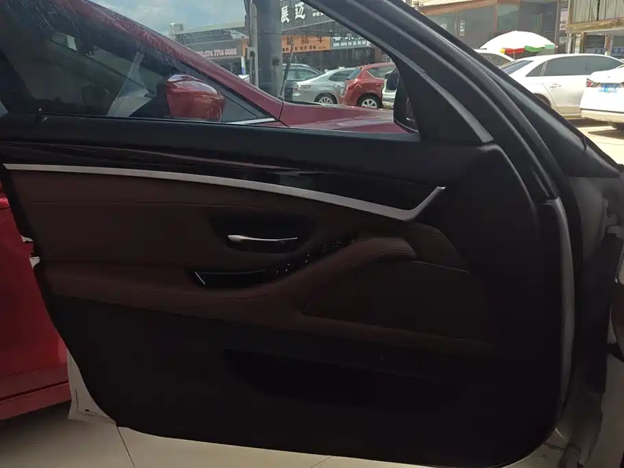 BMW 5 Series 2015