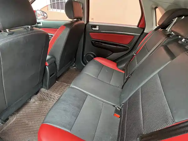 BAIC Shenbao X25 2018