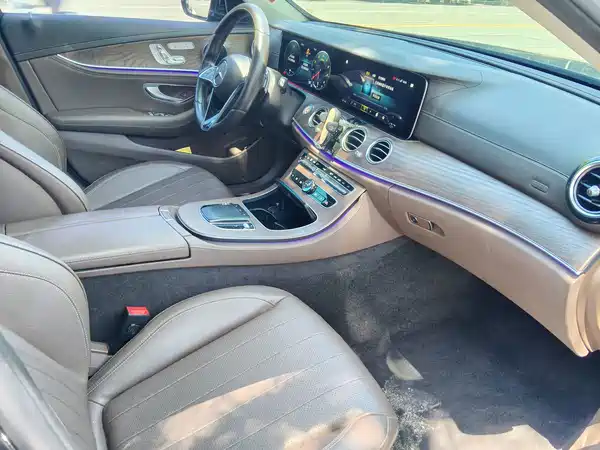 Mercedes-Benz E-Class 2023