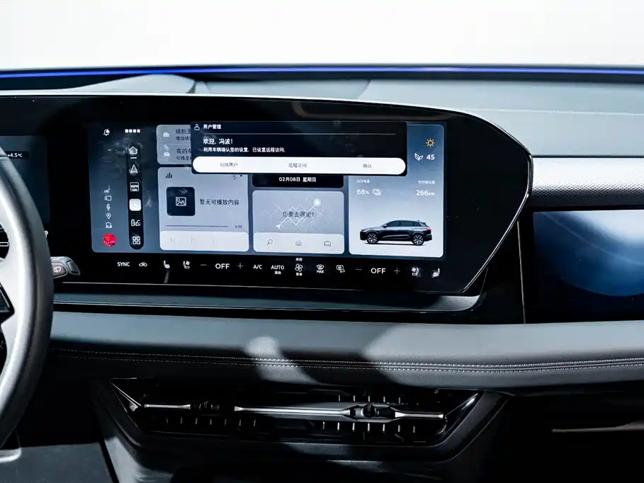 Audi Q6L e-tron 2025 — фото 16