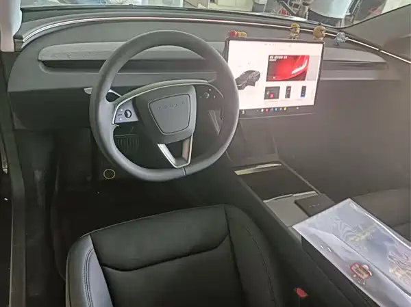 Tesla Model 3 2026
