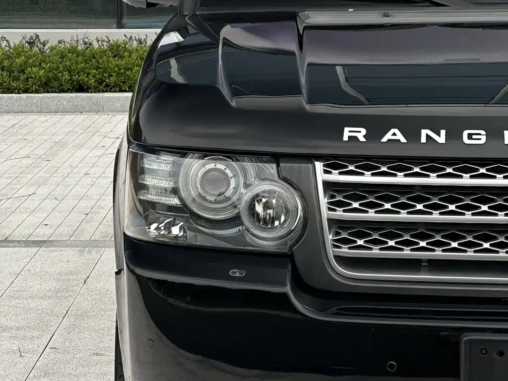 Land Rover Range Rover 2011 — фото 7