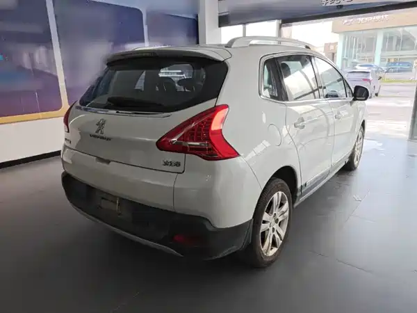 Peugeot 3008 2015
