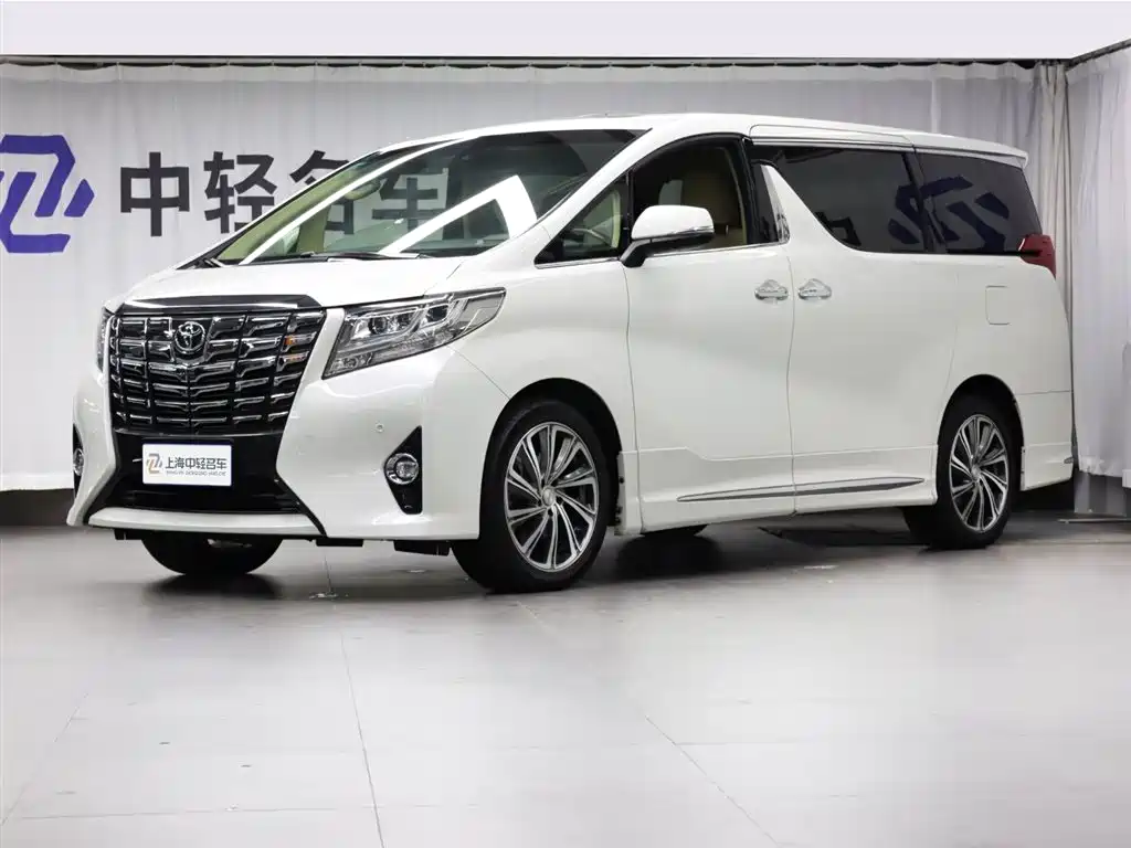 Toyota Alphard 2017 — фото 1