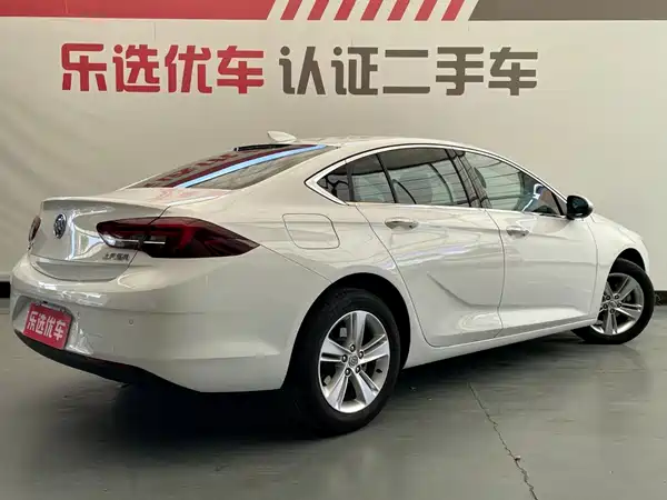 Buick Regal 2020
