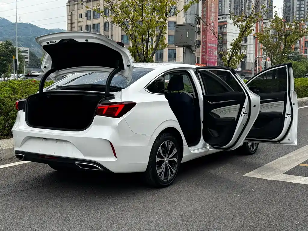 Changan Eado 2021 — фото 26