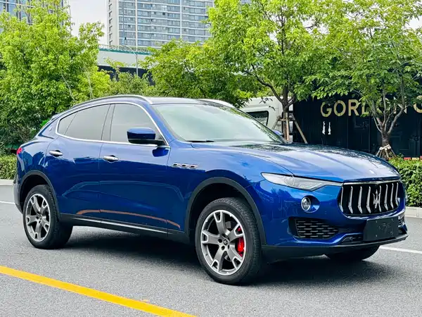 Maserati Levante 2021