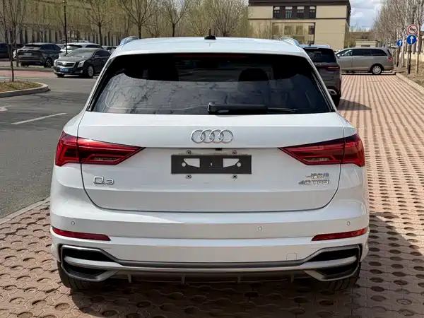 Audi Q3 2022