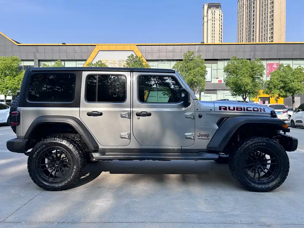 Jeep Wrangler 2021 — фото 9
