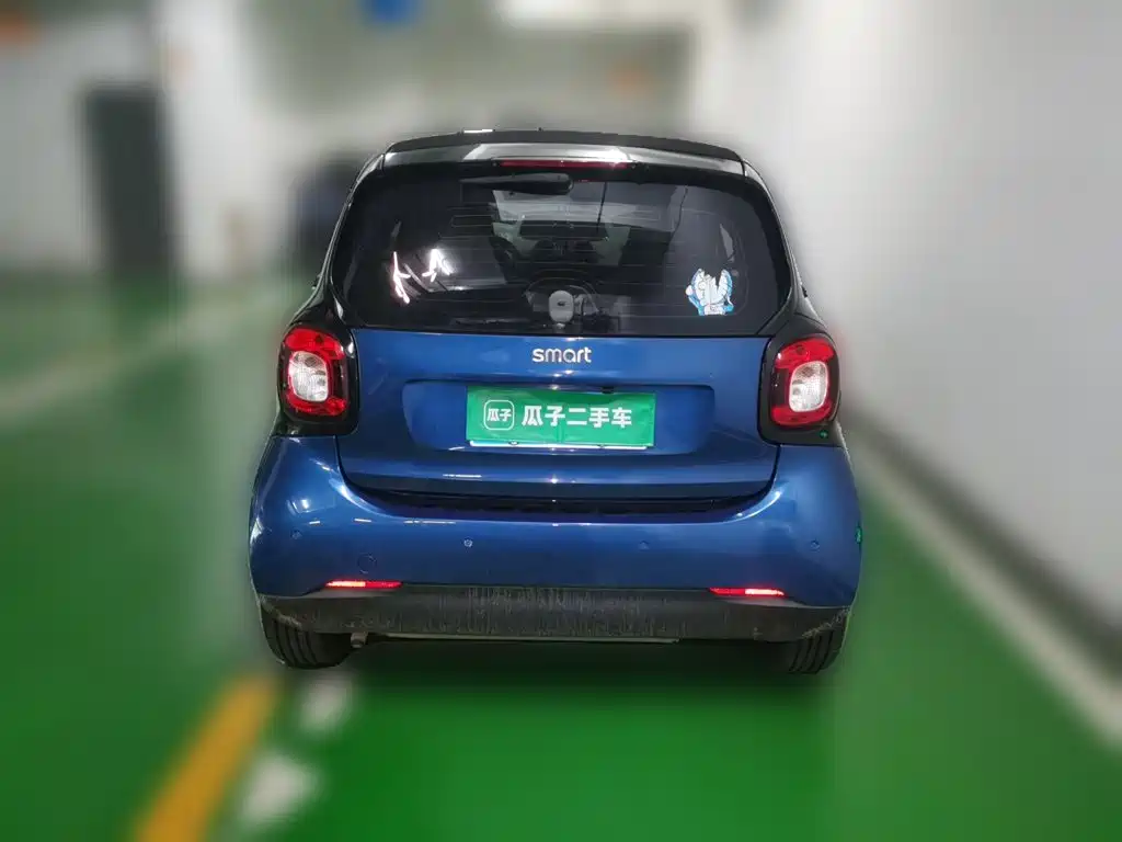smart fortwo 2017 — фото 4