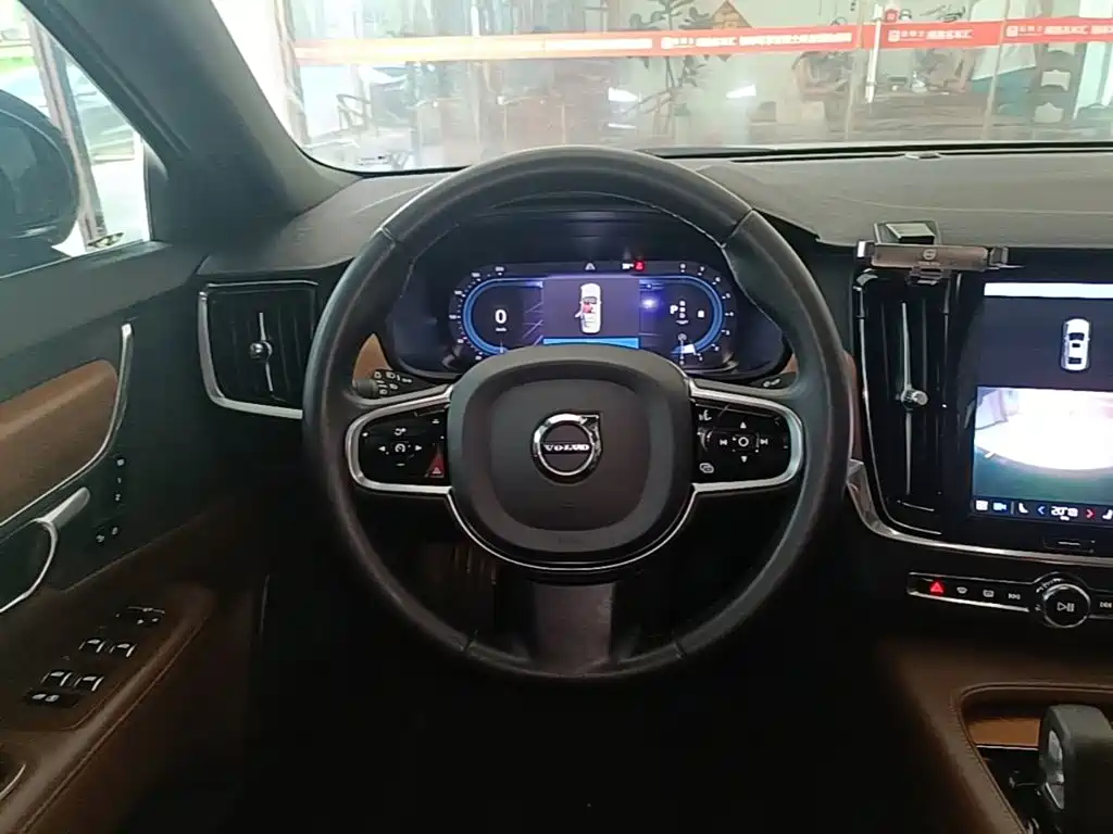 Volvo S90 2022 — фото 11