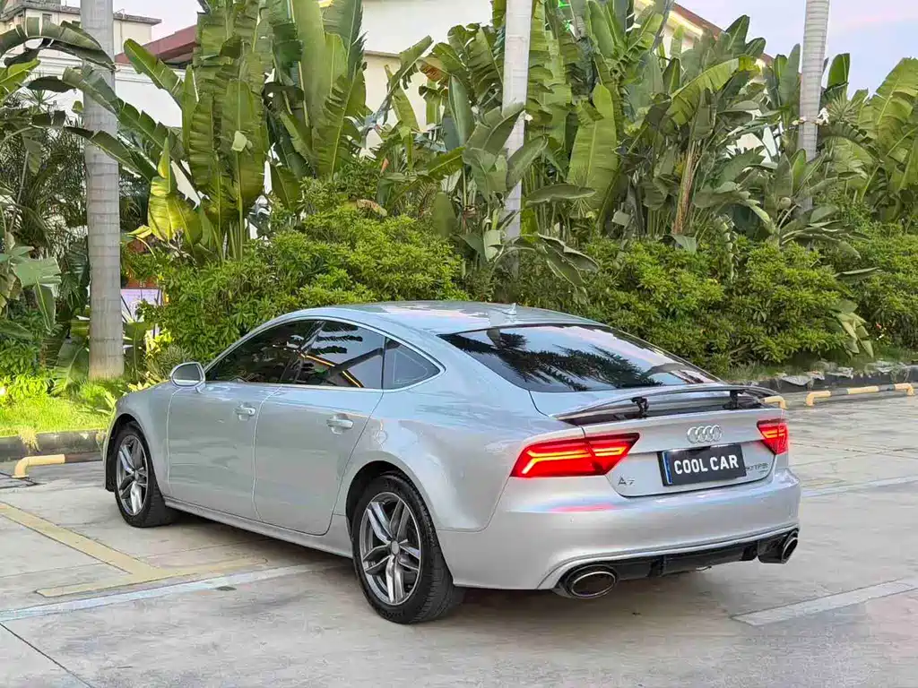 Audi A7 2013 — фото 11