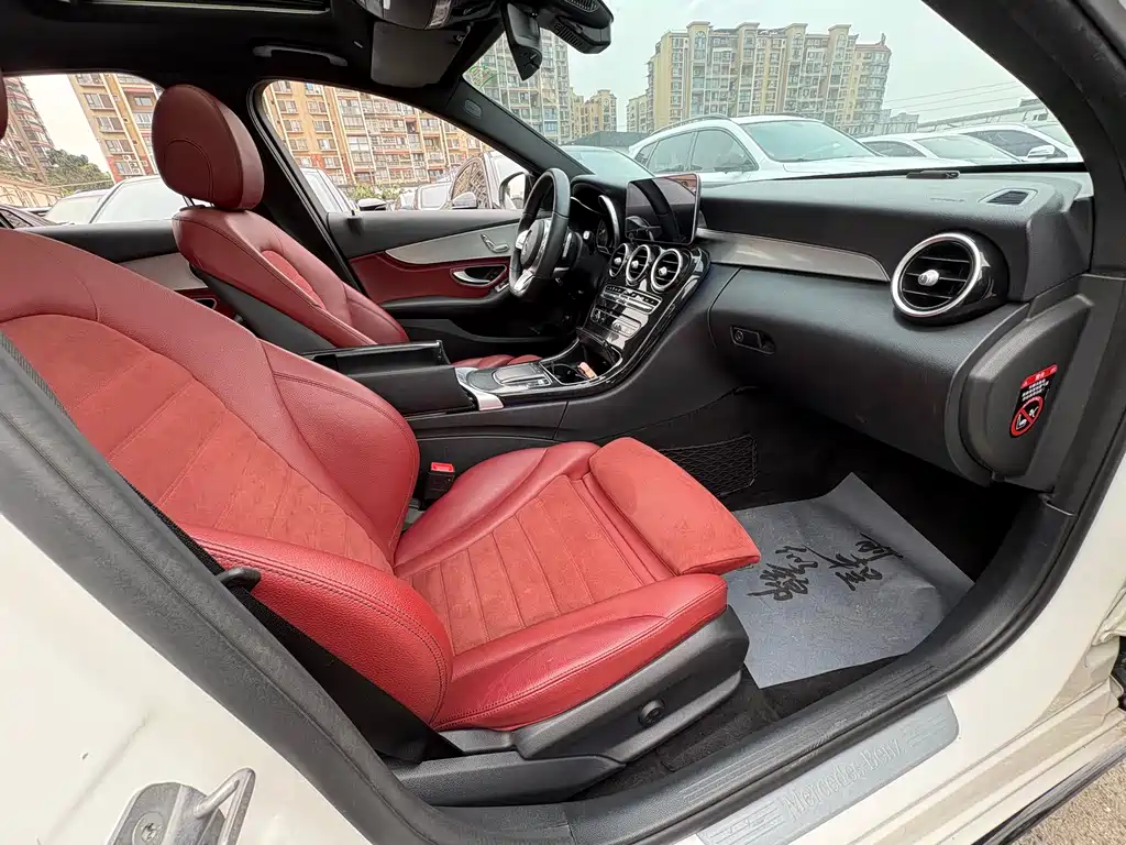Mercedes-Benz C-Class 2019 — фото 10