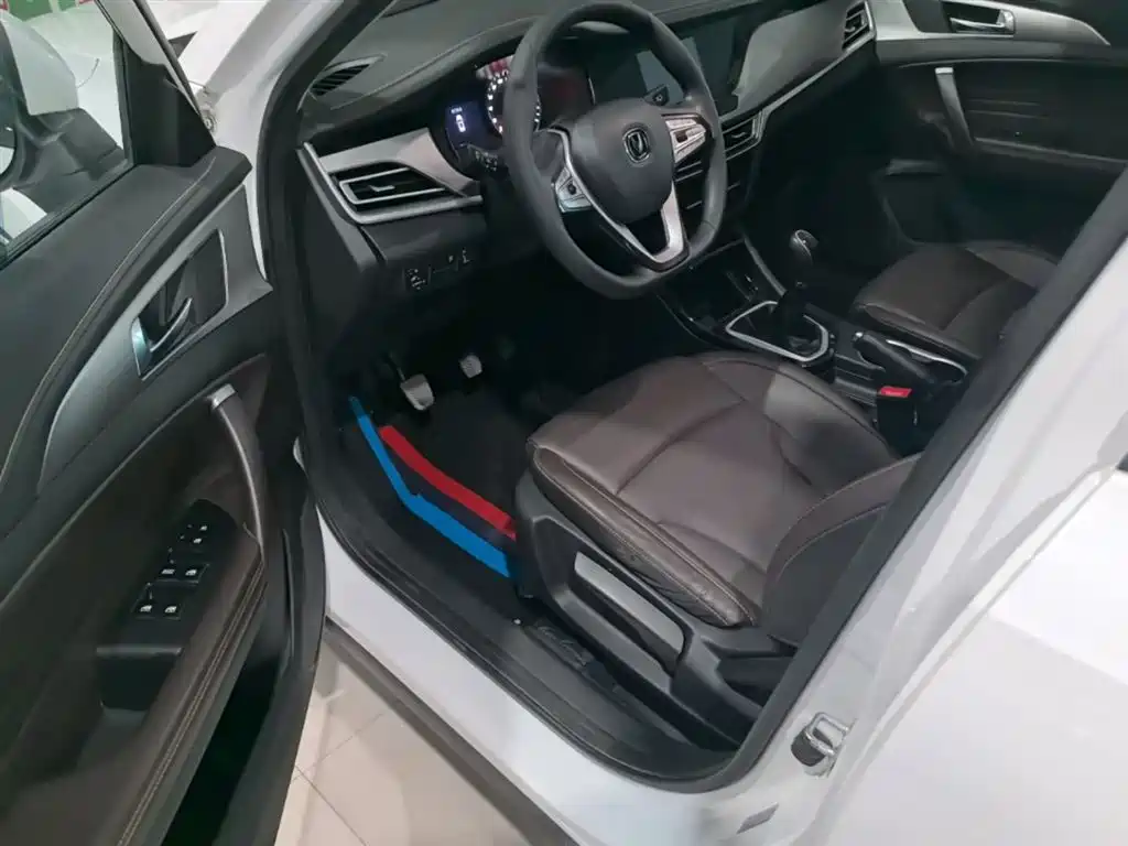 Changan CS35PLUS 2020 — фото 16