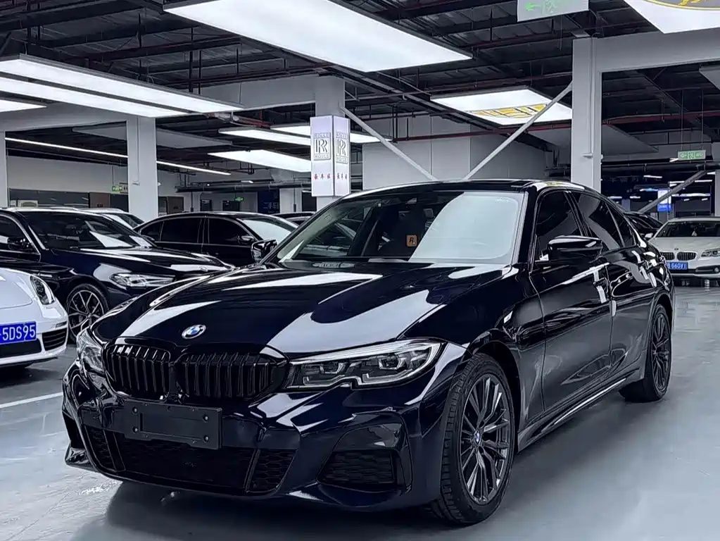 BMW 3 Series 2021 — фото 15