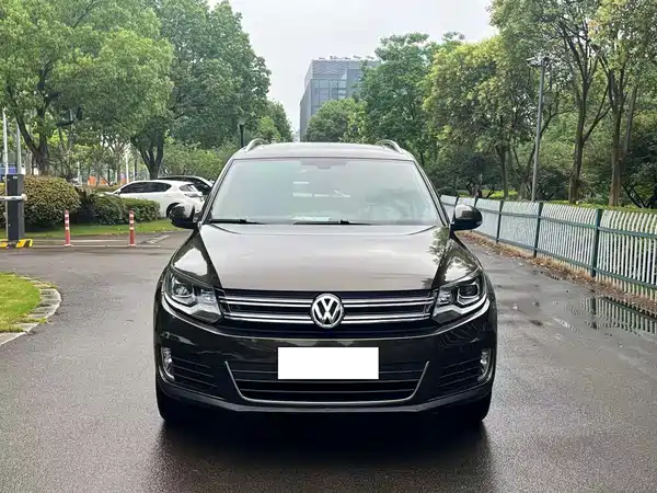 Volkswagen Tiguan 2015