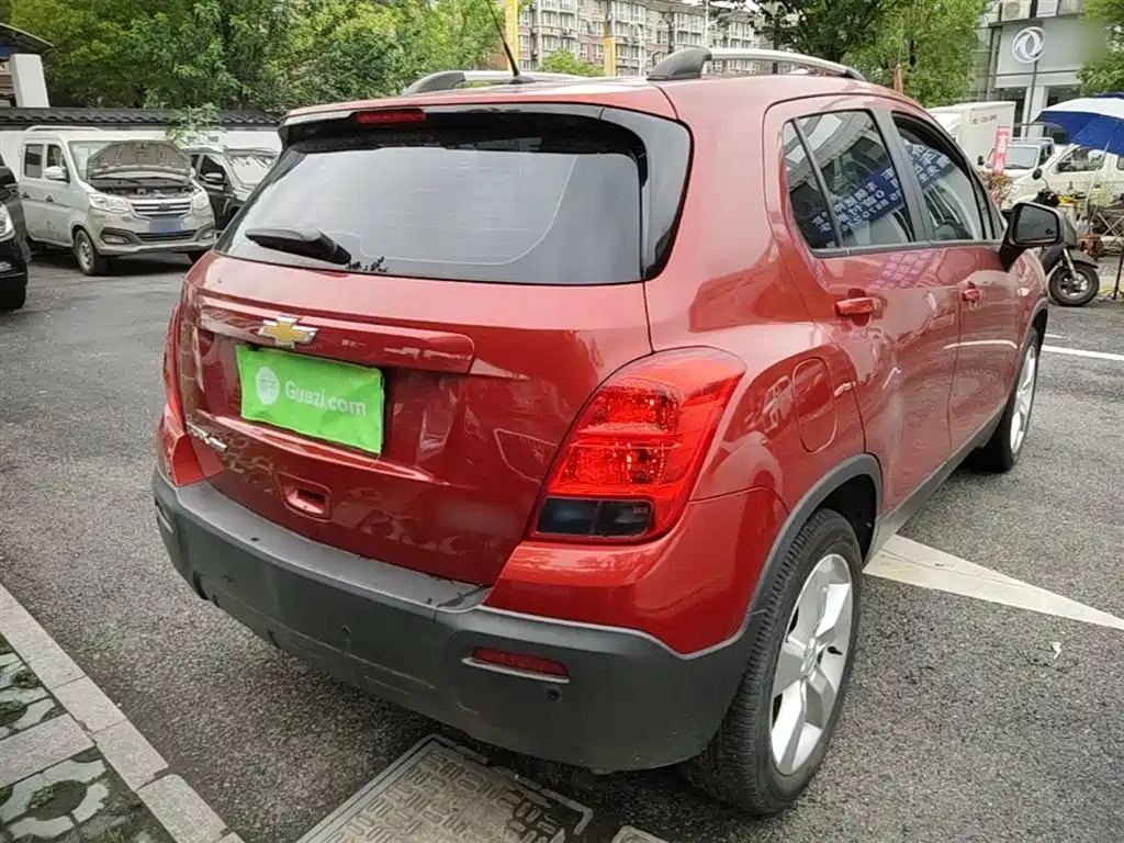 Chevrolet Trax 2015 — фото 7