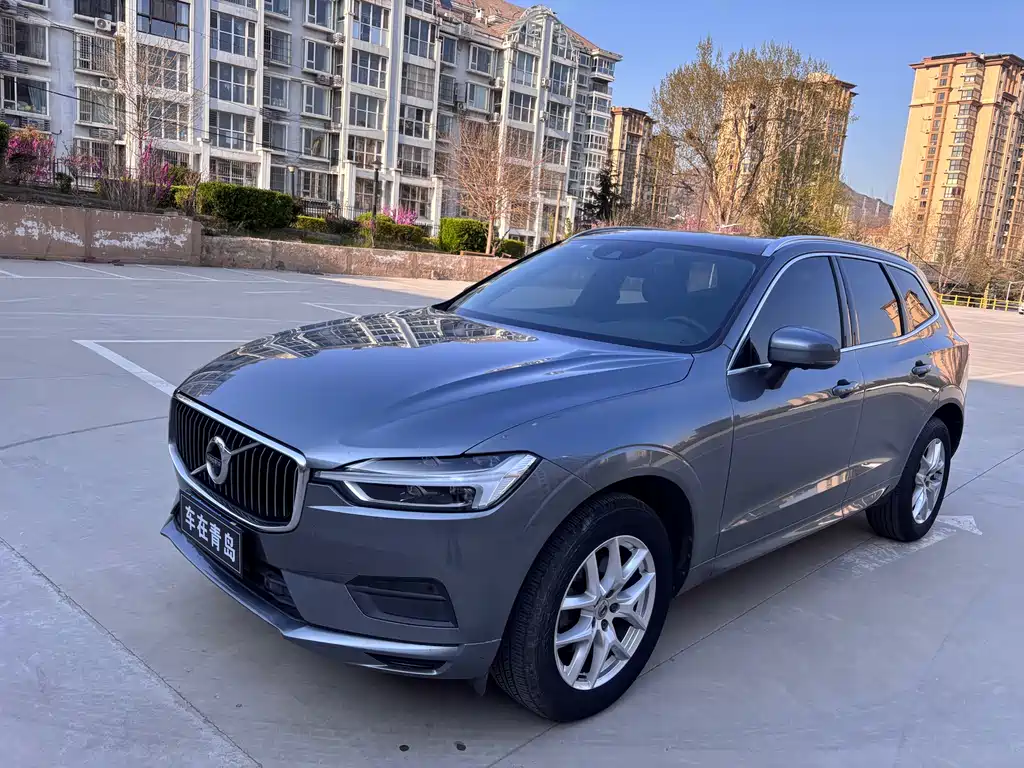 Volvo XC60 2019 — фото 9