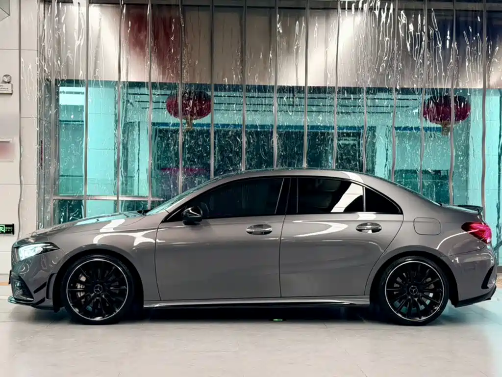 Mercedes-Benz A-Class AMG 2021 — фото 7