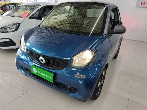 smart fortwo 2018
