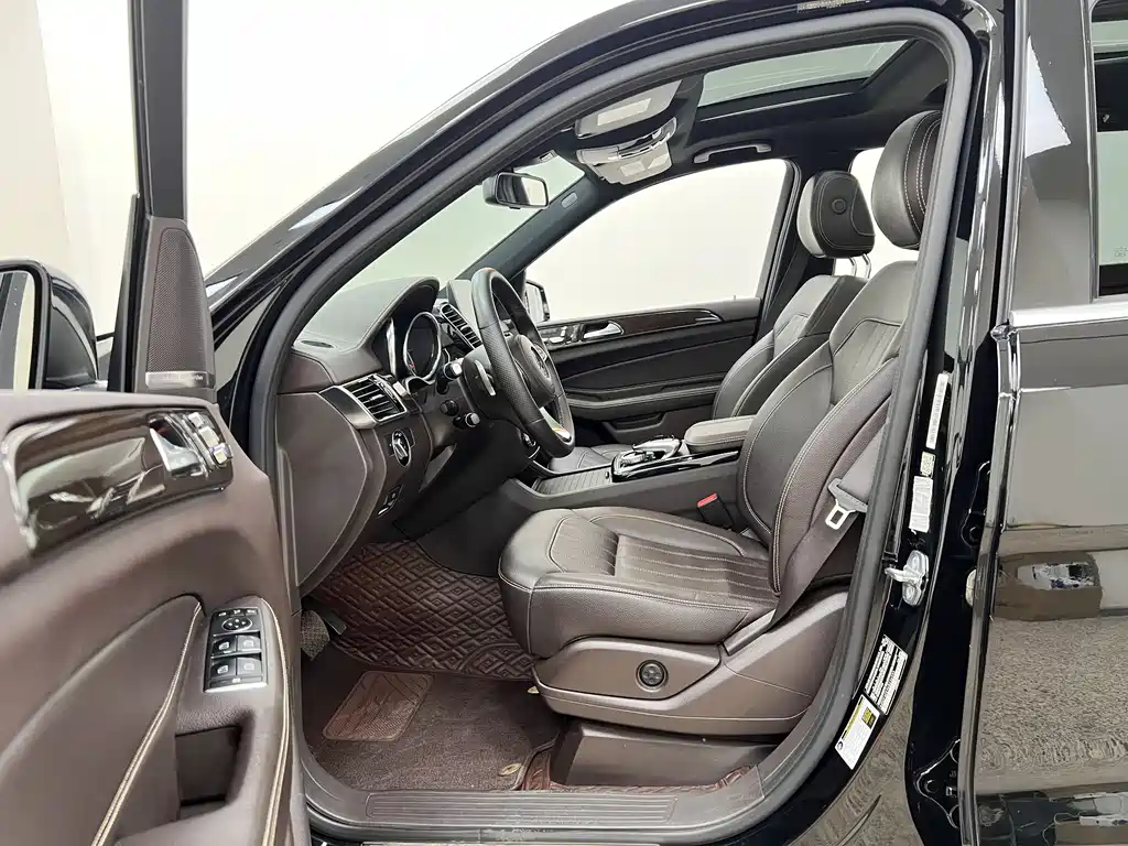 Mercedes-Benz GLS 2019 — фото 9