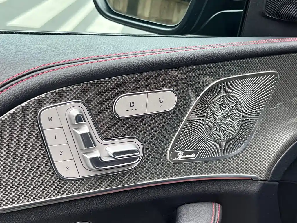 Mercedes-Benz GLE Coupe AMG 2023 — фото 13