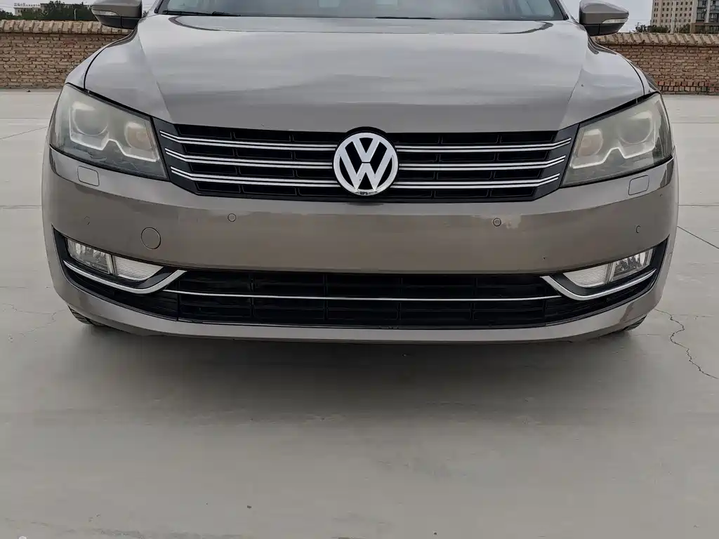 Volkswagen Passat 2015 — фото 2