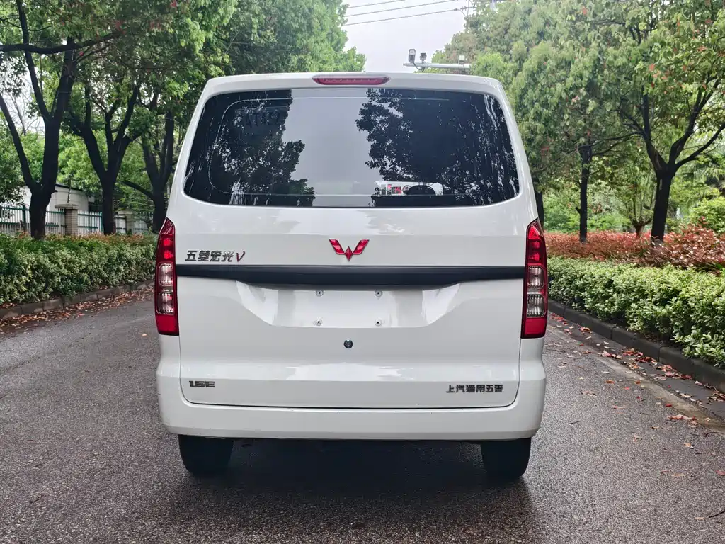 Wuling Hongguang V 2023 — фото 4