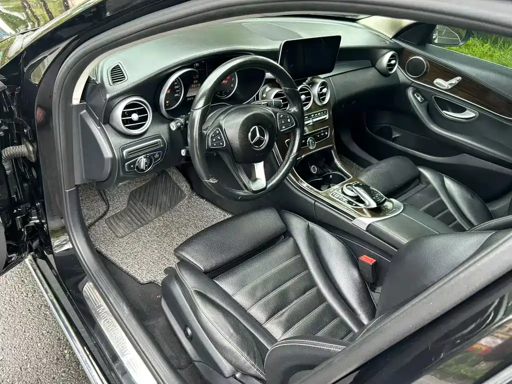 Mercedes-Benz C-Class 2015