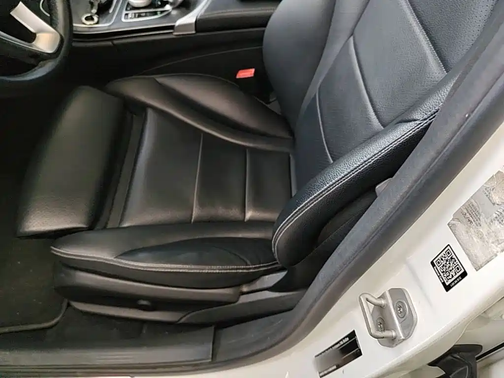 Mercedes-Benz C-Class 2015 — фото 15