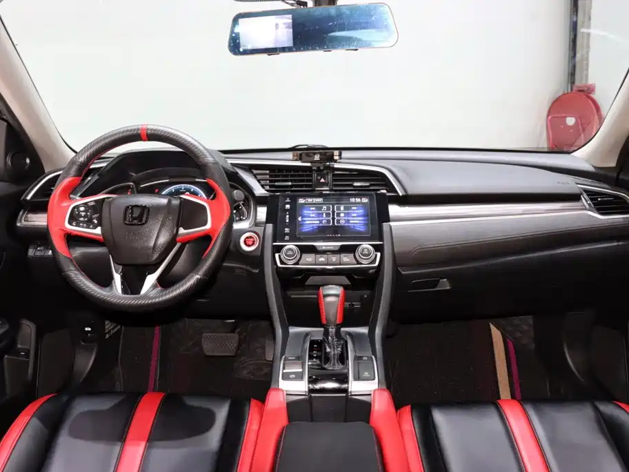Honda Civic 2021 — фото 12
