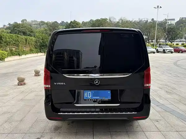 Mercedes-Benz V-Class 2021