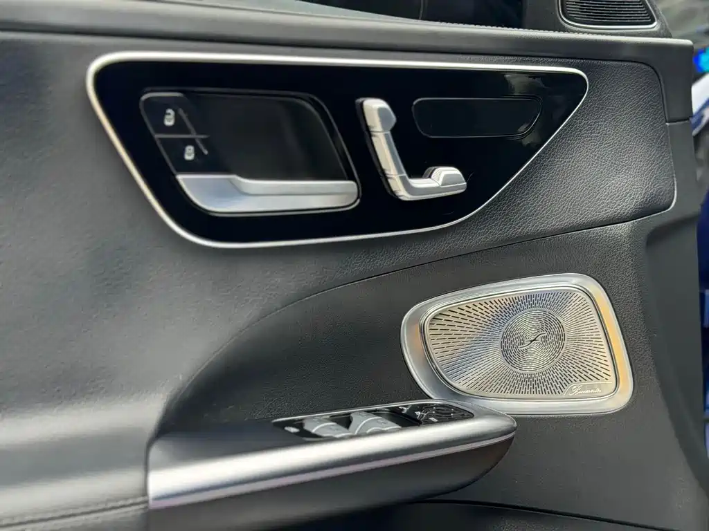Mercedes-Benz C-Class 2022 — фото 12