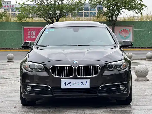 BMW 5 Series 2016