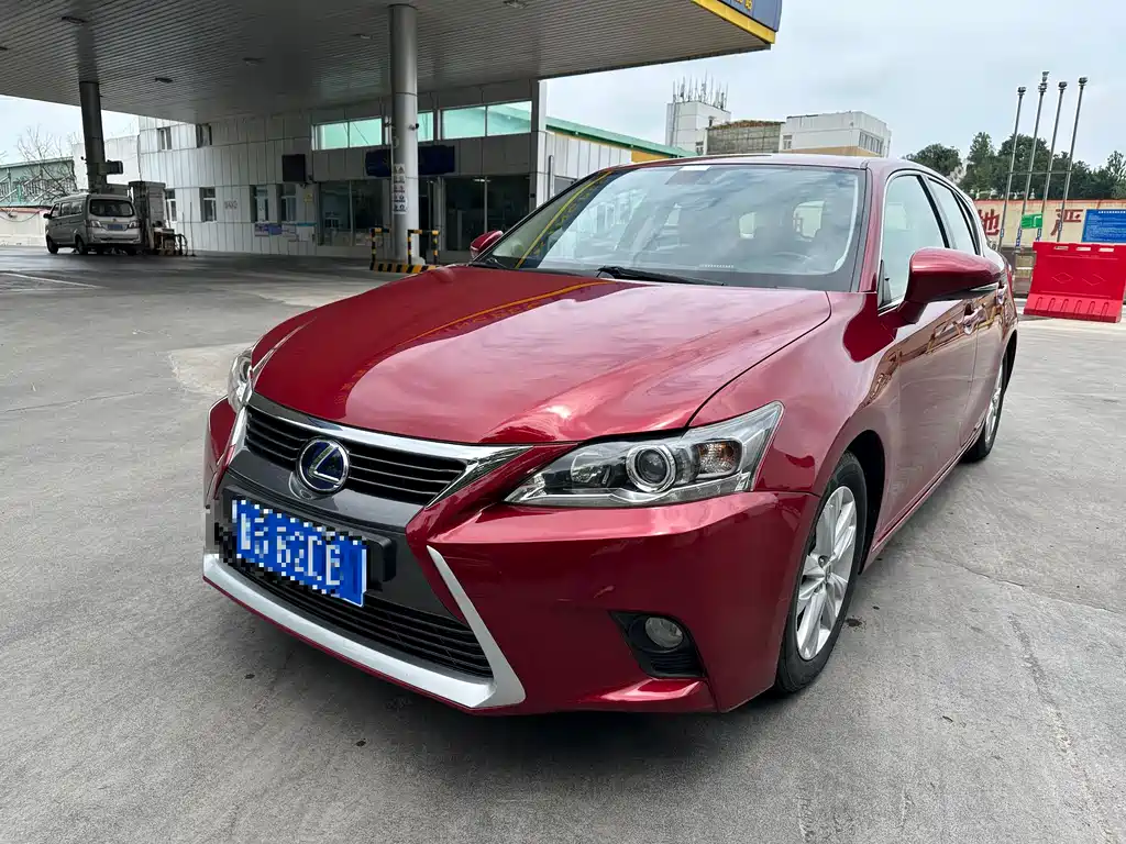 Lexus CT 2014