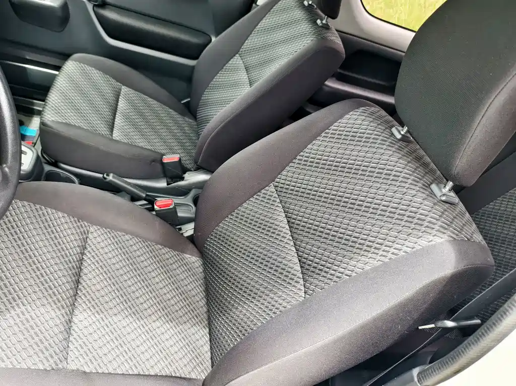 Suzuki Jimny 2018 — фото 12