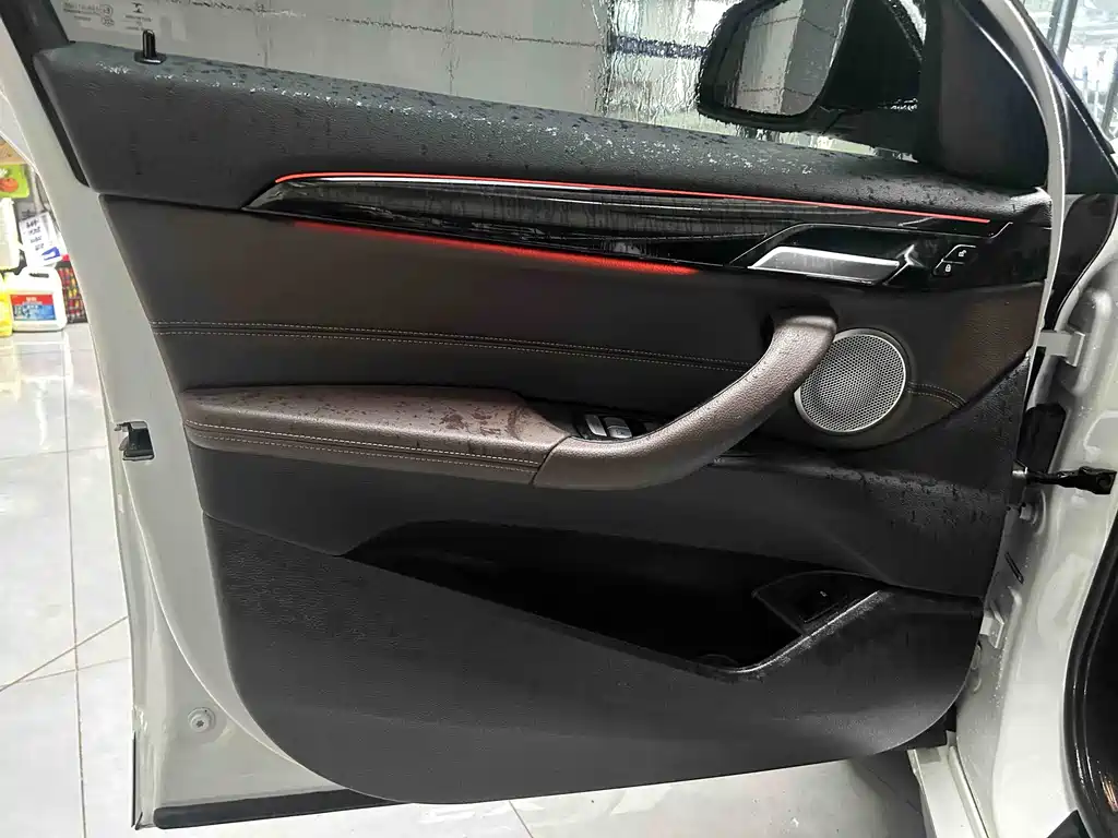 BMW X2 2022 — фото 11