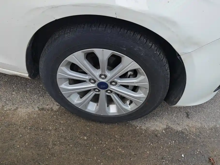 Ford Forrest 2018