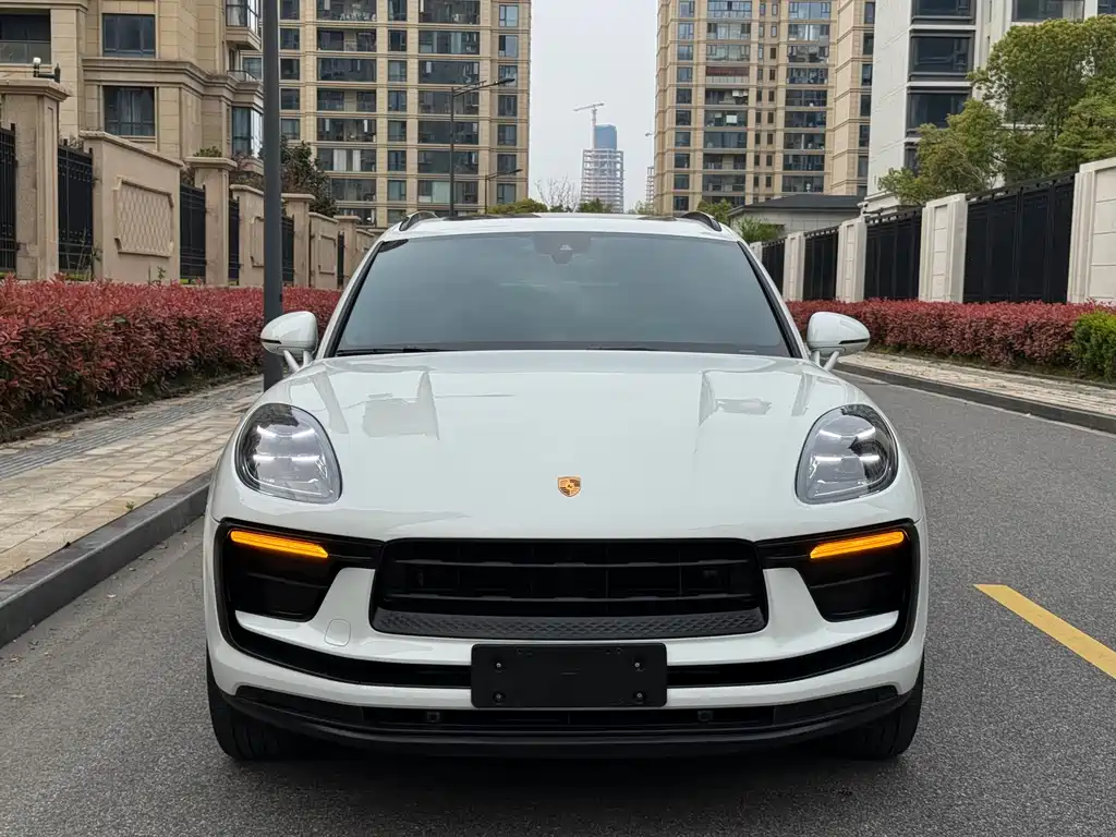 Porsche Macan 2024 — фото 2
