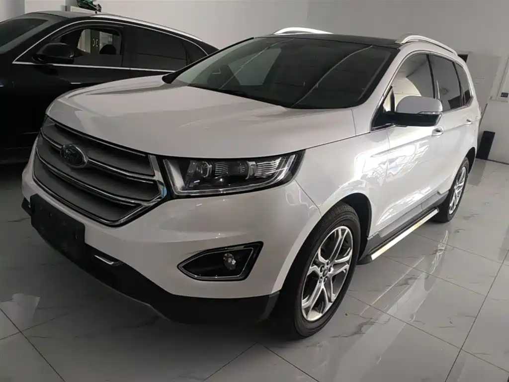 Ford Edge 2018 — фото 1