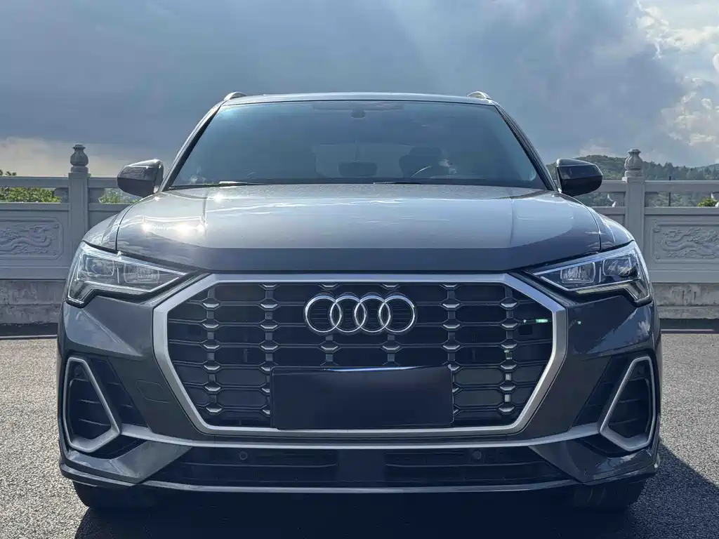Audi Q3 2022